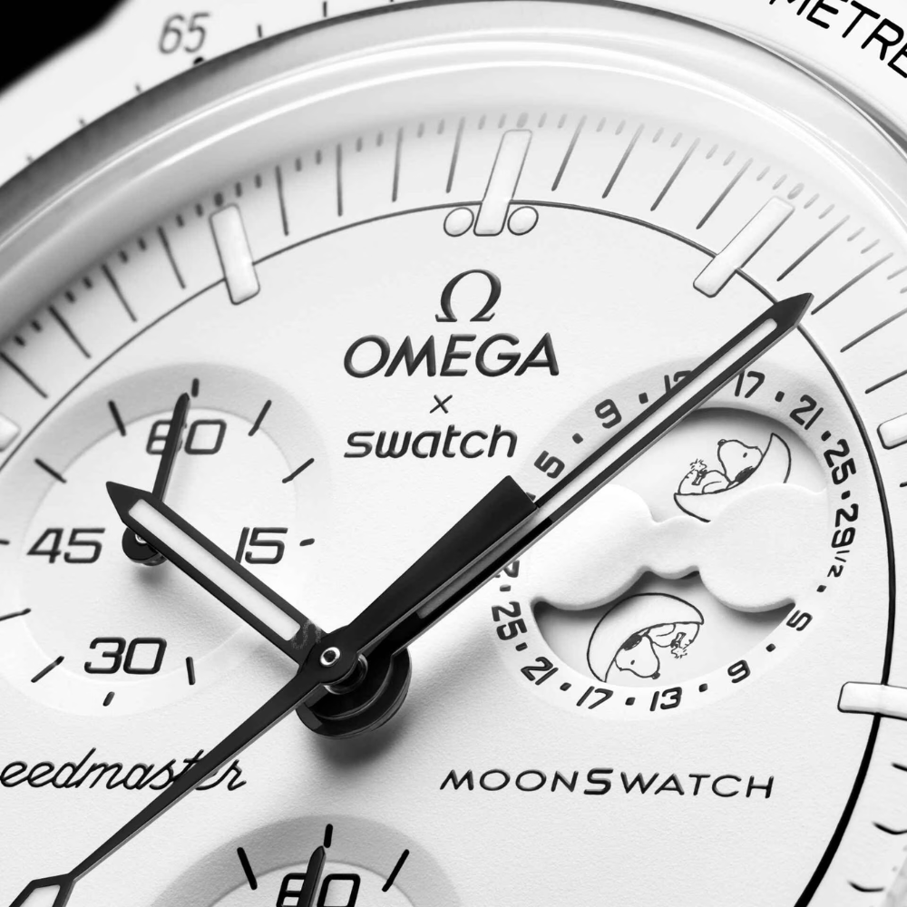 Bioceramic MoonSwatch Mission to the Moonphase Snoopy 42mm
