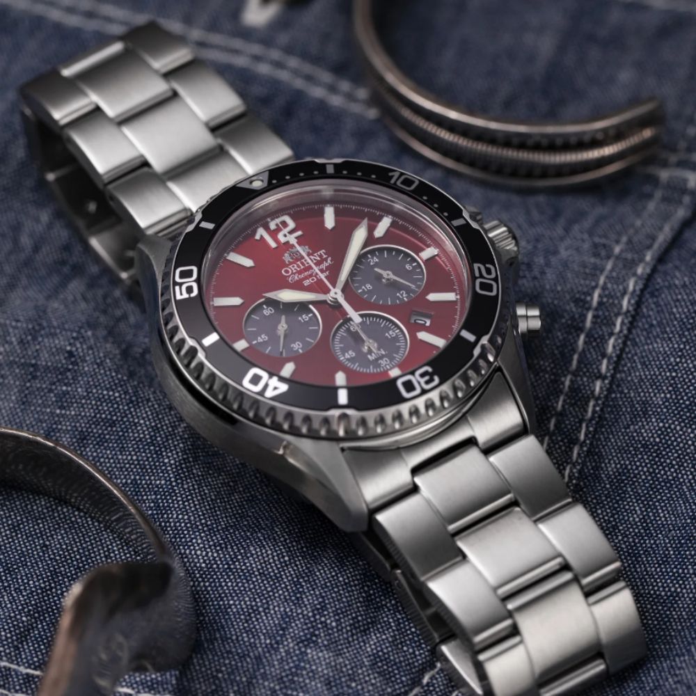 Orient Sports Solar Red RA-TX0207R 42.8mm