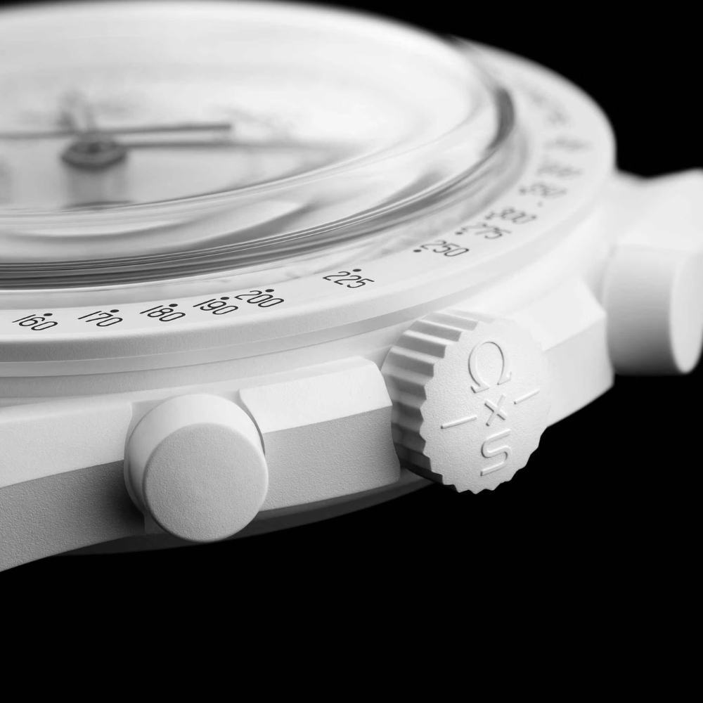 Bioceramic MoonSwatch Mission to the Moonphase Snoopy 42mm