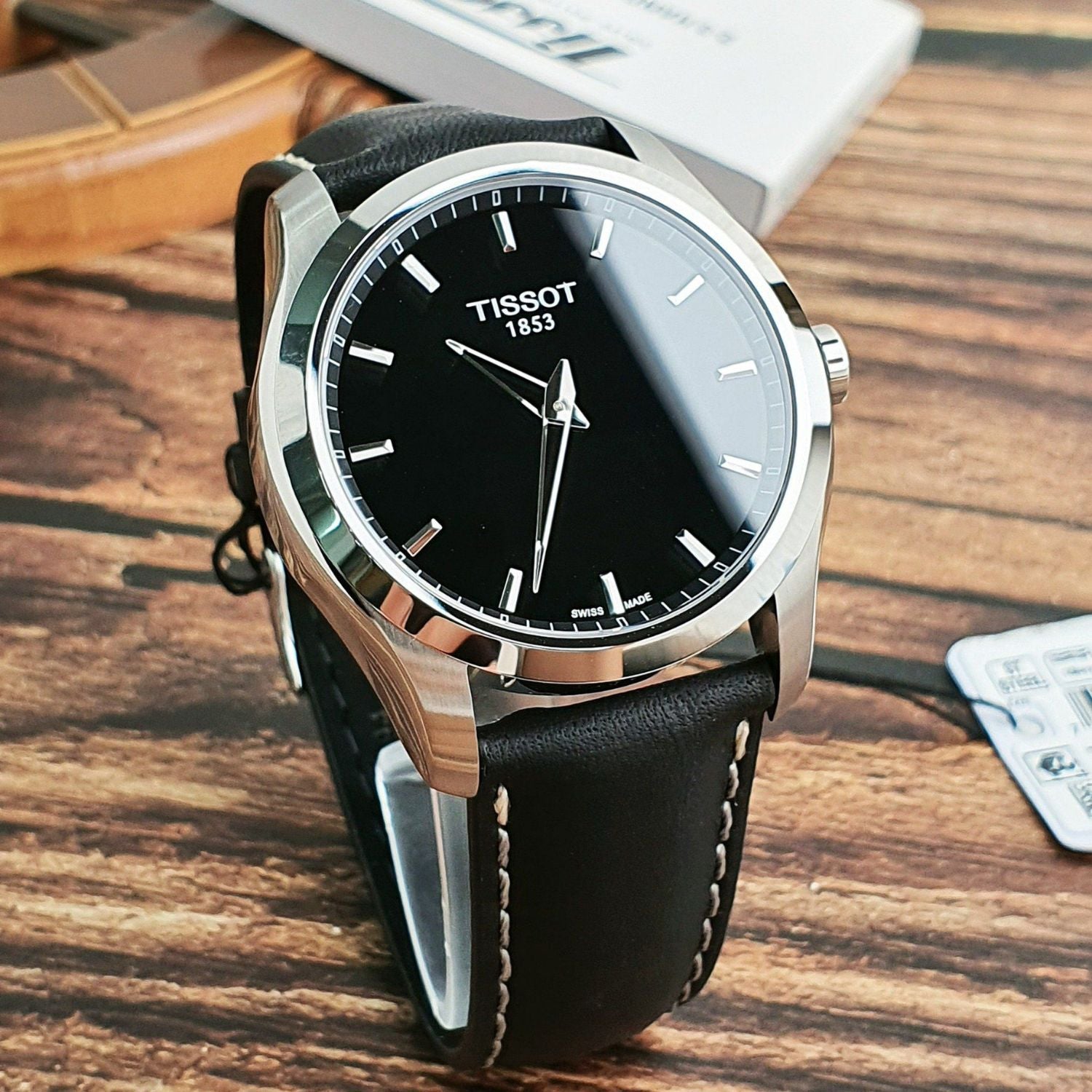 Tissot Couturier Black 39mm