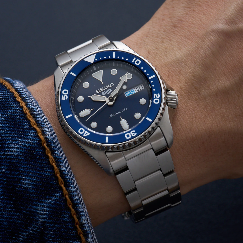 Seiko 5 Sports Blue SRPL77K1 38mm
