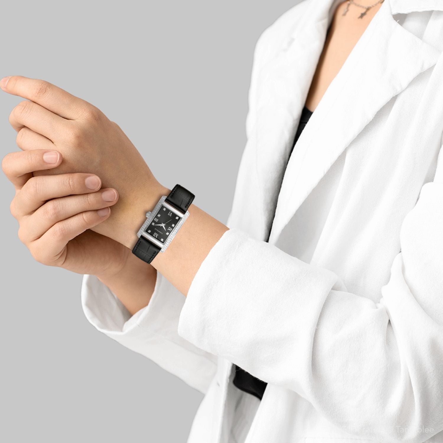 Bulova Caravelle Quartz Diamond 21.5mm