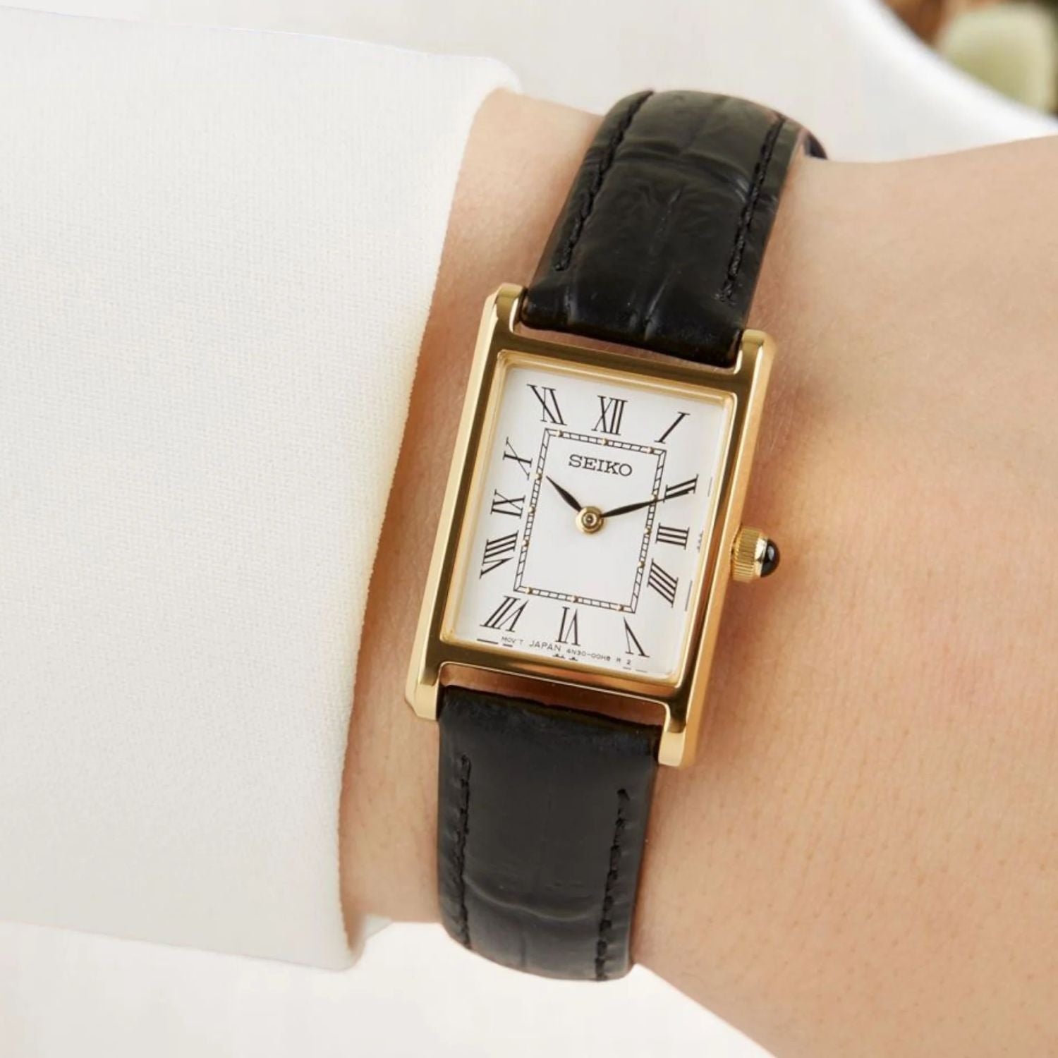 Seiko Tank Gold Ladies Watch SWR054