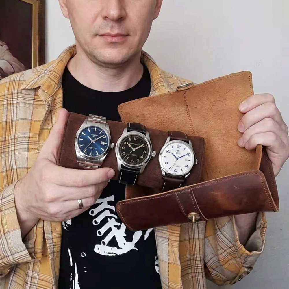 Travel Watch Case Cuero