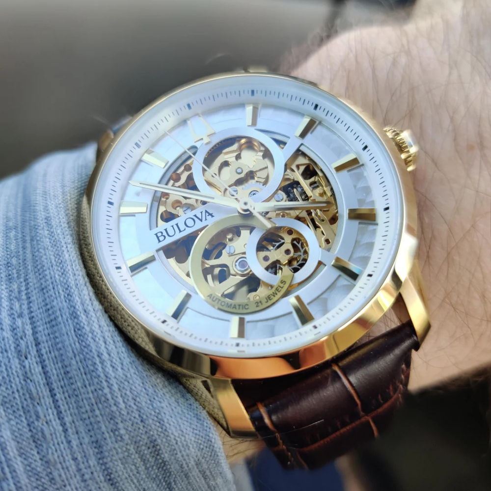 Bulova Sutton Classic Skeleton White 43mm