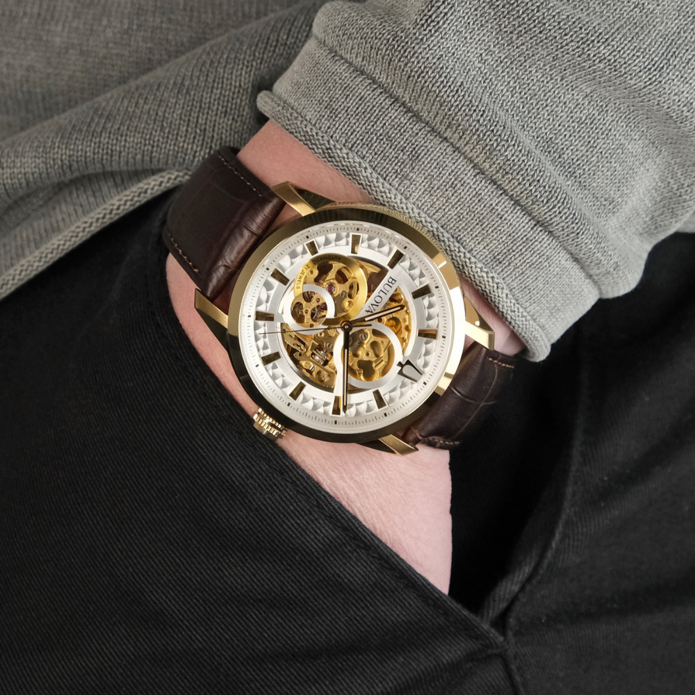 Bulova Sutton Classic Skeleton White 43mm