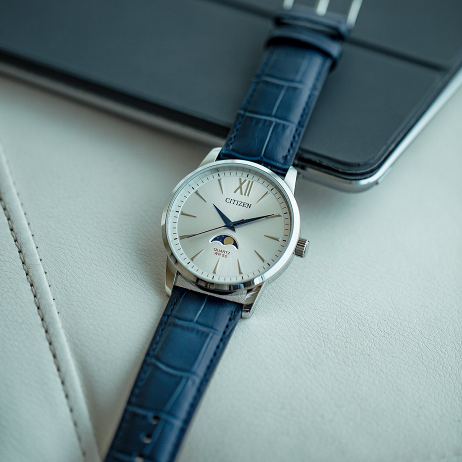 Citizen Silver Moonphase Quartz 42mm