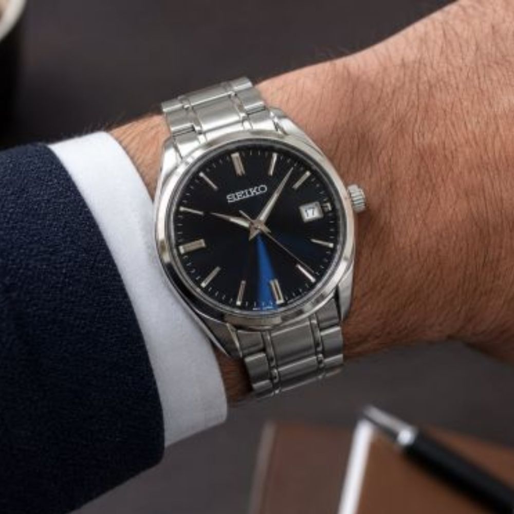 Seiko Essentials SUR309 Dark Blue 40mm