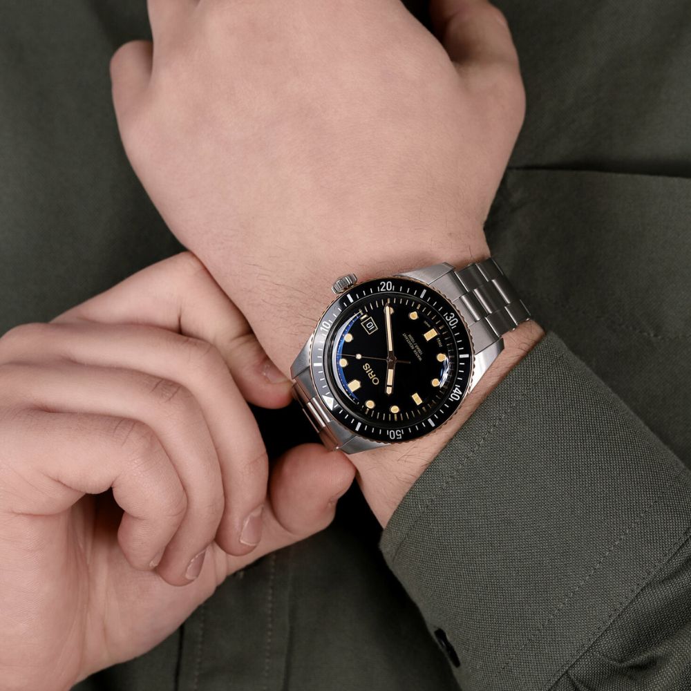 Oris Divers Sixty-Five Black Dial 42mm