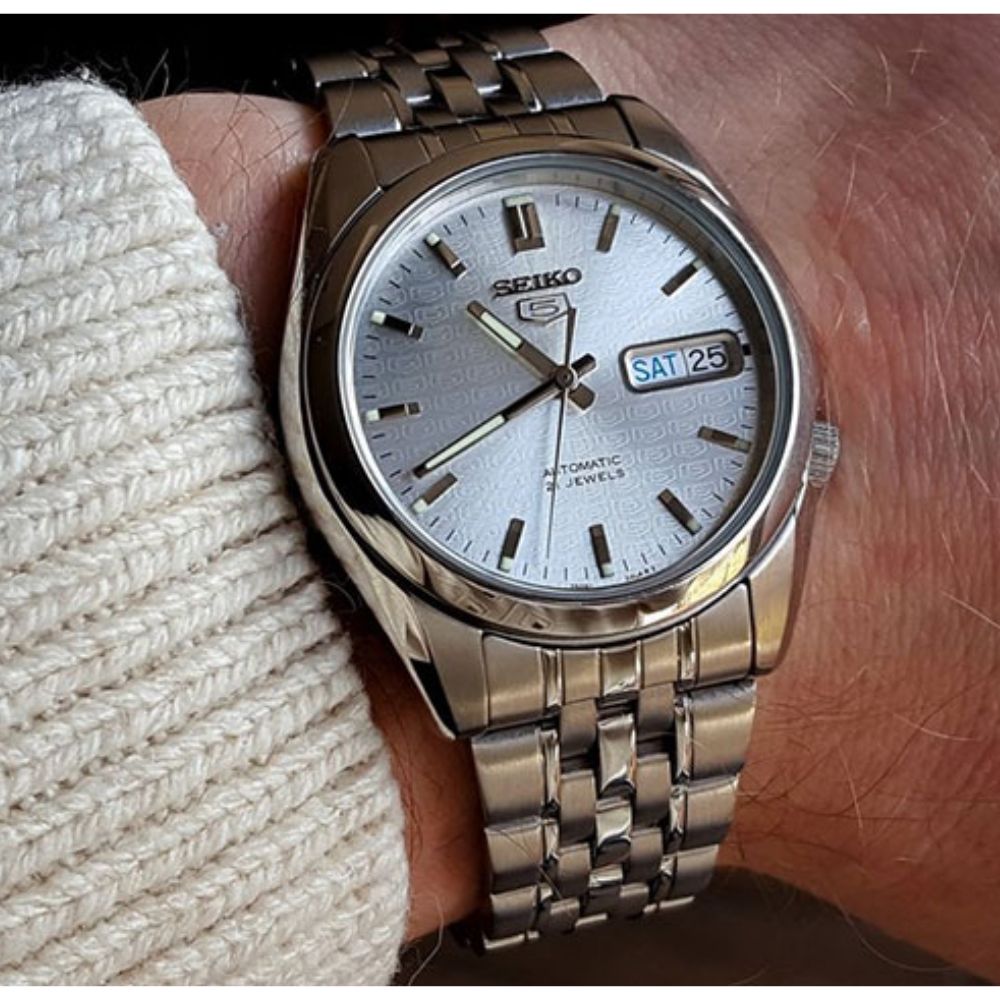 Seiko 5 Sports Automatic Silver SNK355K